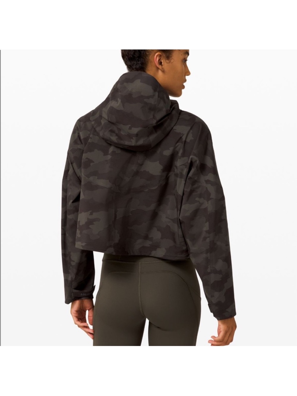 Lululemon rain chaser jacket - Picture 3 of 6